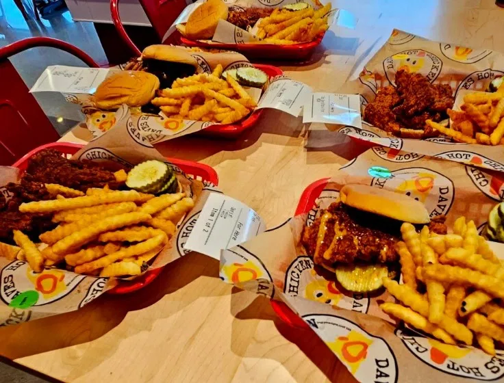 Cauli Dave’s #3: 1 Cauli Tender & 1 Cauli Slider w/ Fries 5 daves-hot-chicken